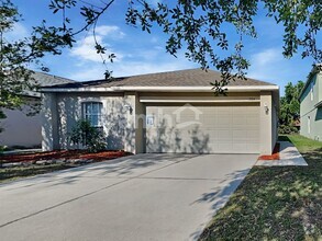 Building Photo - 1014 Brenton Leaf Dr