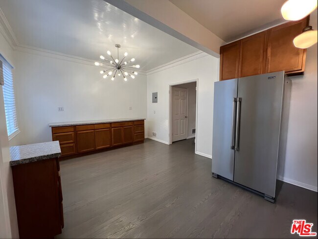 Foto del edificio - 1441 Hayworth Ave