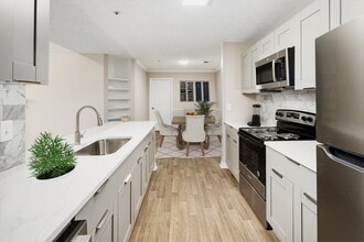 Building Photo - Bridgewater