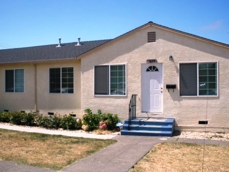 Primary Photo - 359 Thomas Ave