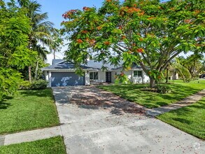 Building Photo - 13948 Ishnala Cir