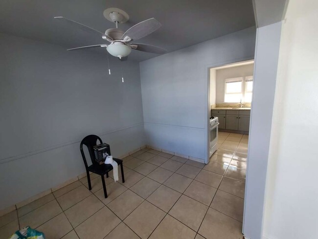 Dining Area - 8845 Alcott St
