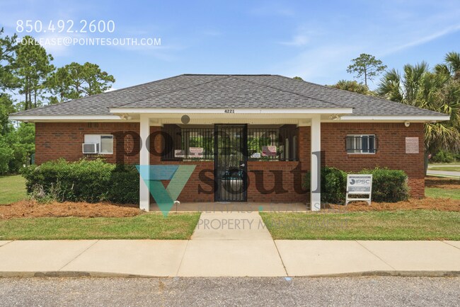 Foto del edificio - 22413 Bobcat Ln