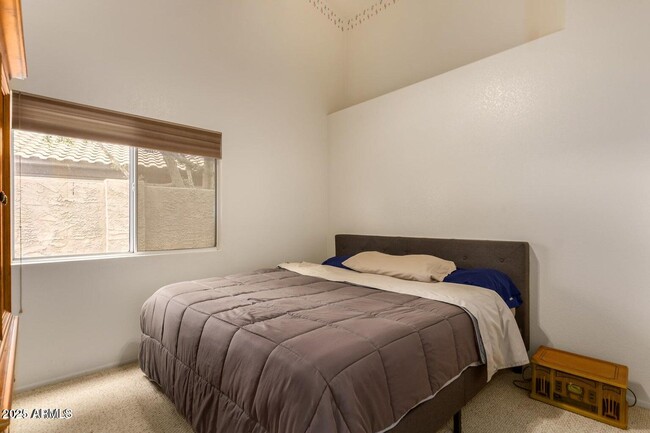 Building Photo - 6230 W Irma Ln