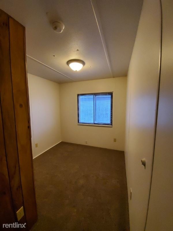 Building Photo - 3 br, 2 bath House - 1023 Phillips Rd