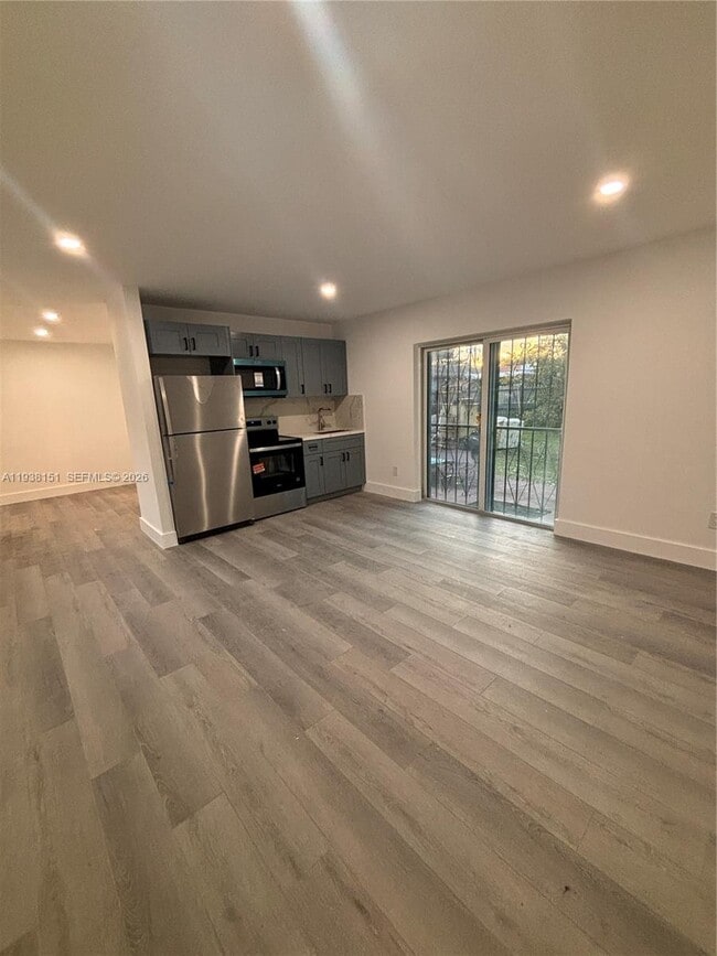 Building Photo - 2575 NW 112th St