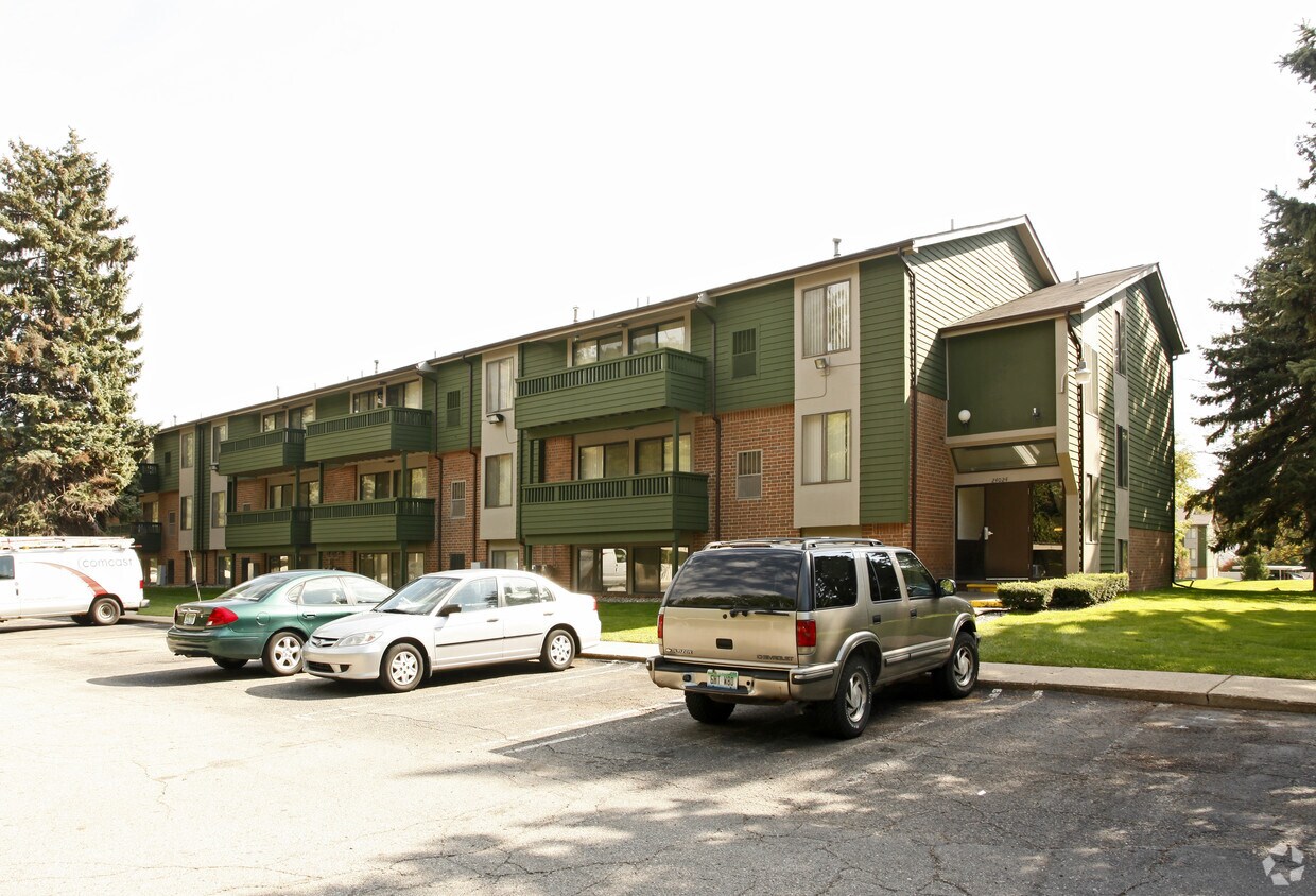 Evergreen Place Apartments Apartments at 24000 Evergreen Rd