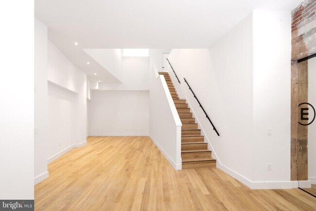 Foto del edificio - 1099 Germantown Ave