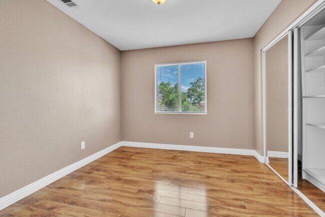 Building Photo - 3309 Barnstaple Ct