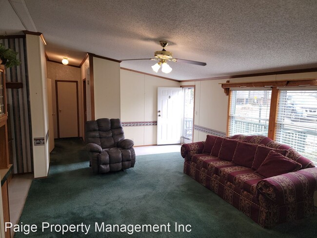 Building Photo - 3 br, 2 bath House - 70 CR 385