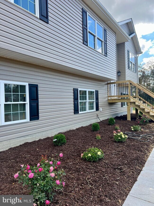 84 Wesley Chapel Dr, Edinburg, VA 22824 House Rental in Edinburg, VA