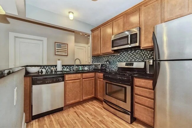 Foto del edificio - 3520 Emerson Ave S