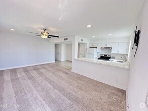 Building Photo - 4731 E Belleview St