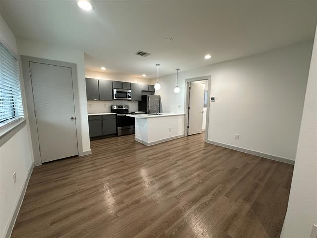 Foto del edificio - 4526 Munger Ave