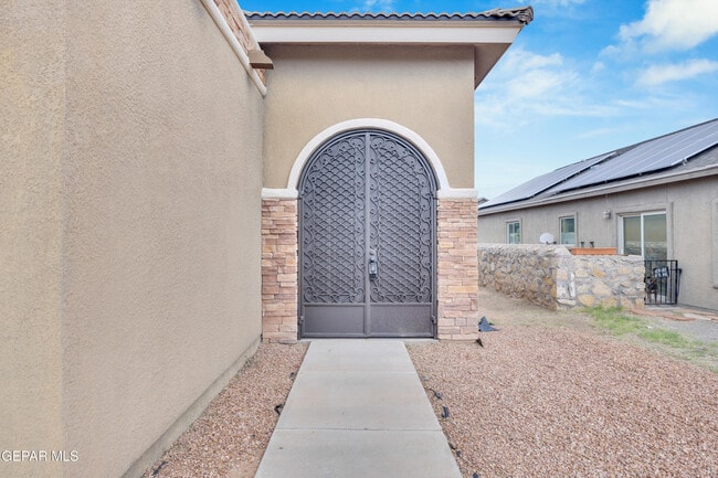 Foto del edificio - 7205 Copper Canyon Drive
