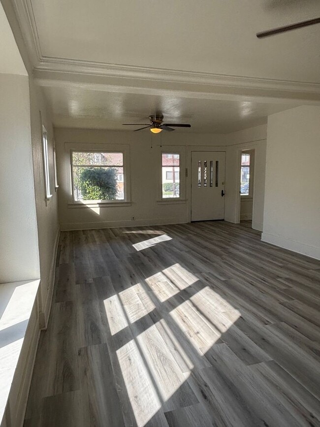 Foto del edificio - 1710-1712 Obispo Ave