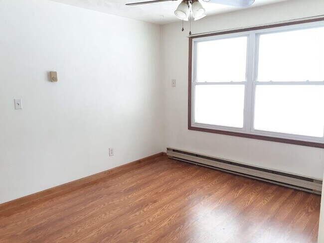 Building Photo - 1581 Timber Rd
