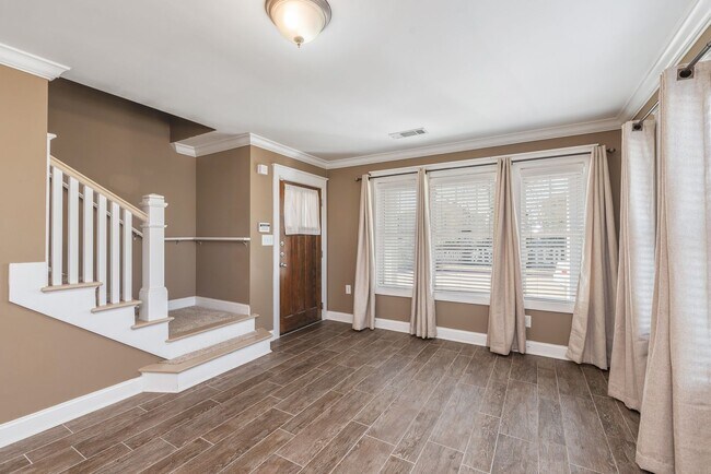 Foto del edificio - Live at the Woodlands!AVAILABLE FOR AUGUST...