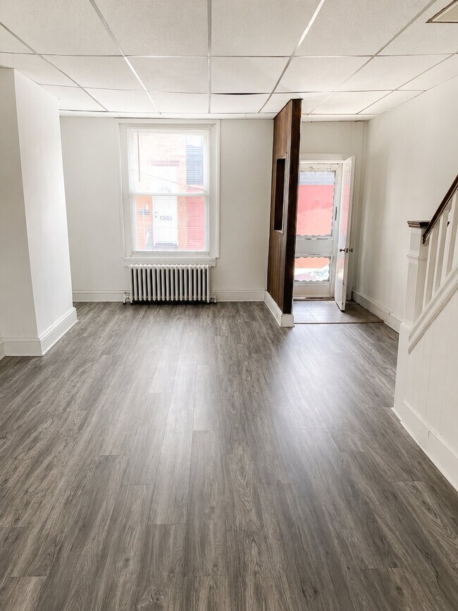 Foto del edificio - 3089 Weikel St