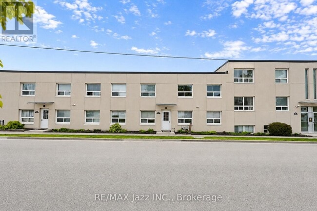 Building Photo - 209 Stacey Ave