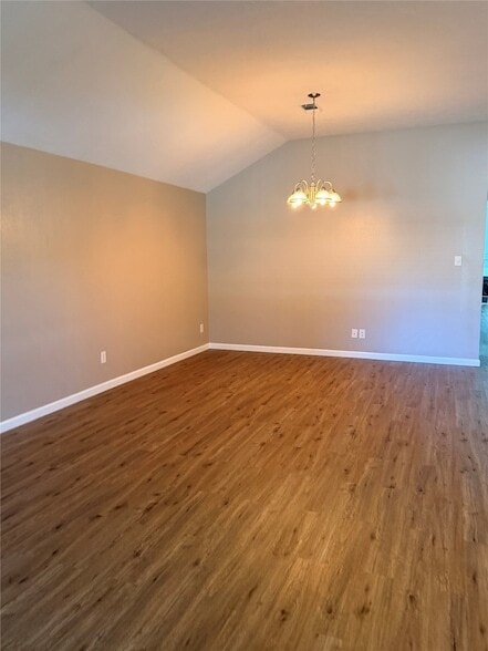 Building Photo - 4817 Falcon Forest Dr