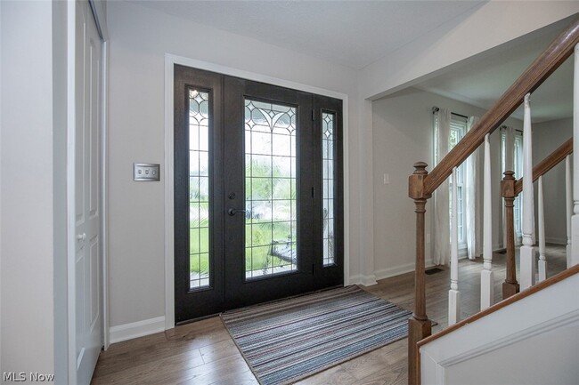 Foto del edificio - 7528 Lakedge Ct