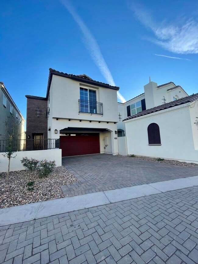 Building Photo - Trendy 3Bedroom/3Bath Gilbert Home!!