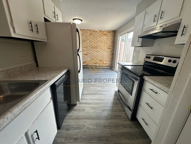 Building Photo - Georgetown Apartments