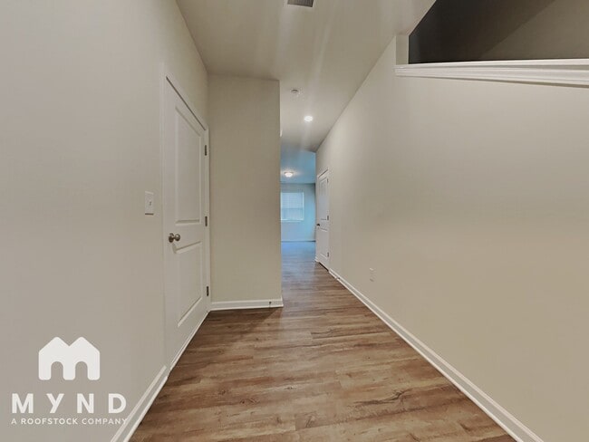 Foto del edificio - 6472 Mountain Home Way