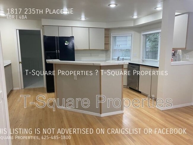 Building Photo - 1817 235th Pl NE