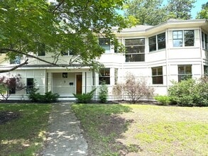 Building Photo - 9 Sunny Knoll Terrace