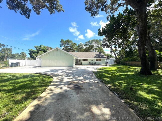 Foto del edificio - 2518 Ranch House Rd