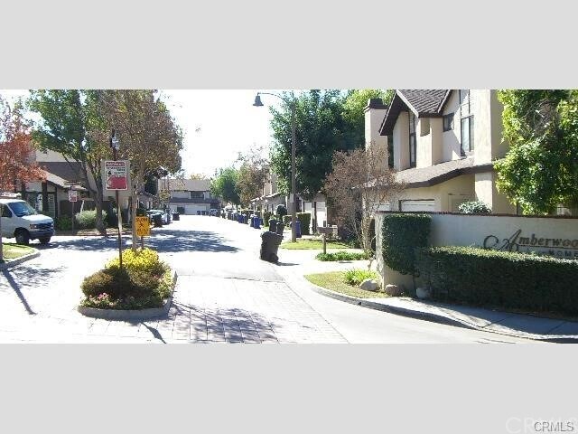Foto del edificio - 1241 Amberwood Dr