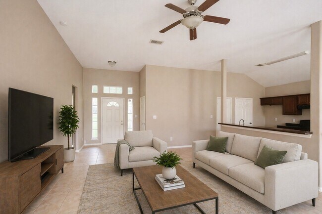Building Photo - 9104 N Green River Dr