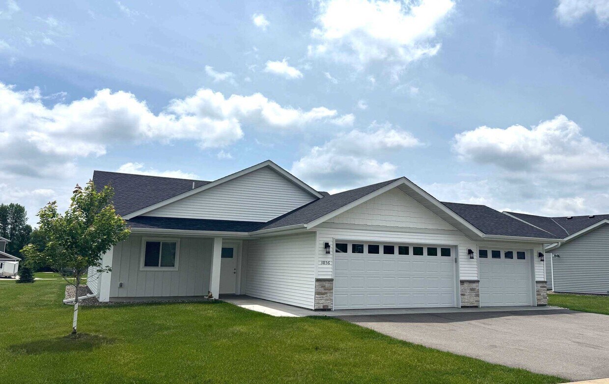 Foto principal - 3856 21st Ave S