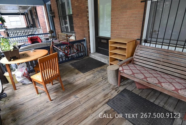 Building Photo - 238 S 45th St