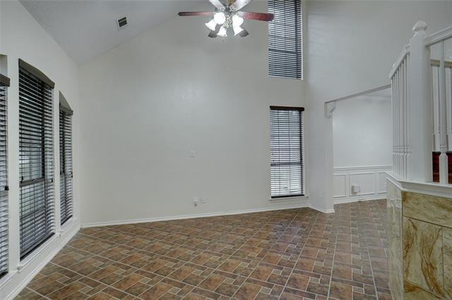 Building Photo - 617 Turtledove Ln
