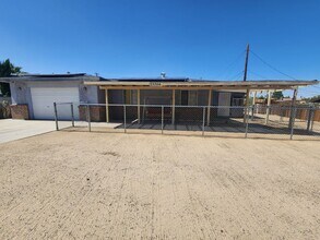 Building Photo - 73354 Sun Valley Dr