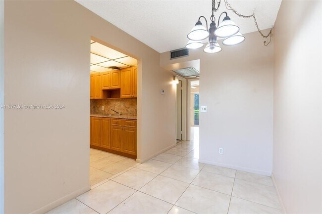Foto del edificio - 400 SW 134th Way