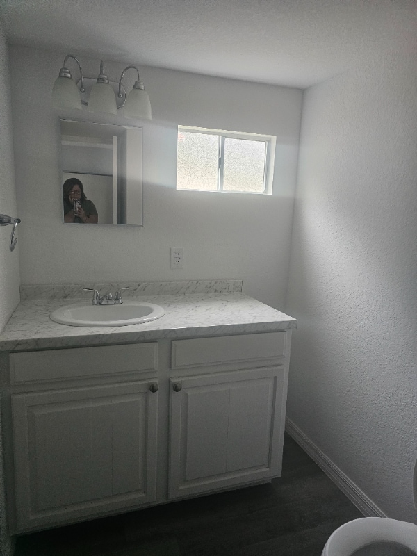 Building Photo - 901 NE 95th St