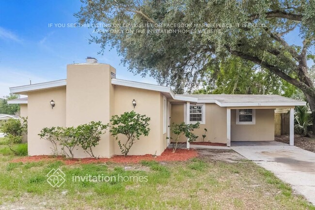 Building Photo - 711 Starke Lake Cir