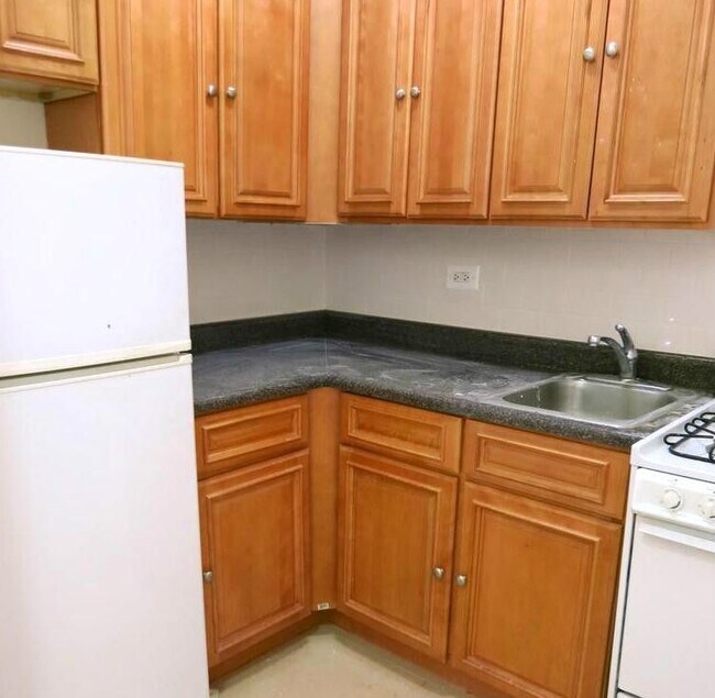 Foto del edificio - 511 E 78th St