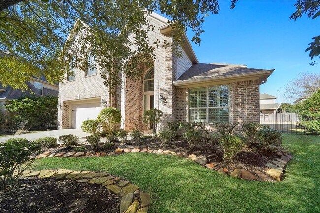 Building Photo - 38 Winhall Pl