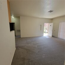 Building Photo - 4730 E Craig Rd