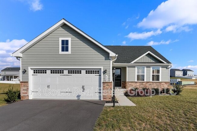 Building Photo - 632 Perspective Pl