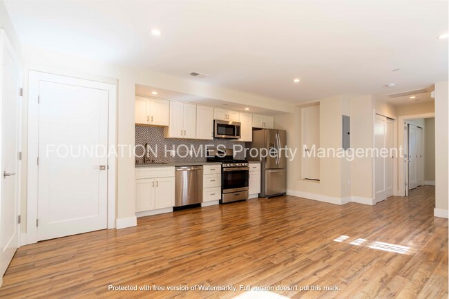 Foto del edificio - 1 br, 1 bath House - 251 C Street Unit A