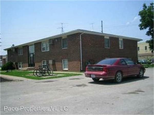 Building Photo - 1321 Sunset St