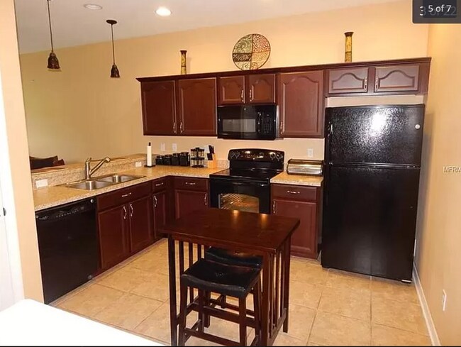 Foto del edificio - 11523 84th Street Cir E