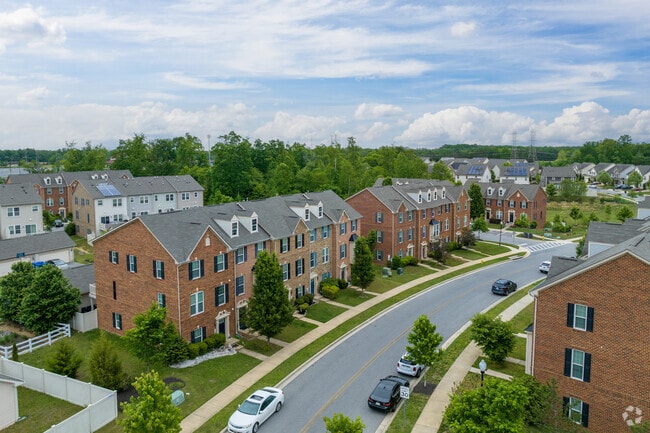 5405-5423 Saint Rita Dr - St. Charles Town Homes