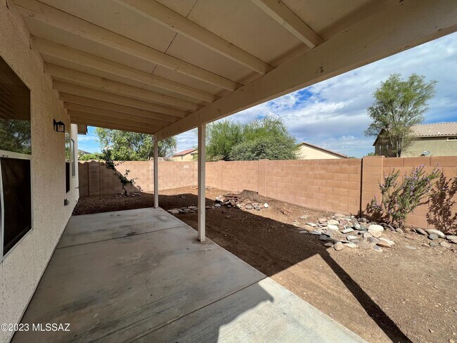 Foto del edificio - 7478 W Mission View Pl